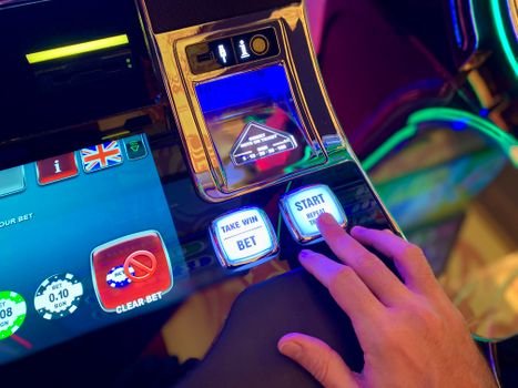 Apostar em jogos é investir? Descubra a verdade sobre Cassinos Online vs. Investimentos e entenda a matemática cruel por trás das plataformas de jogo.